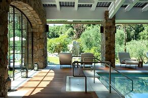 Aquapetra Resort and Spa