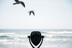 Surftides Lincoln City