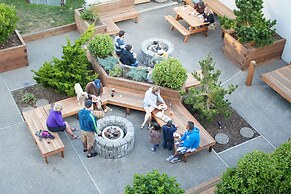Surftides Lincoln City