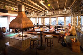 Surftides Lincoln City