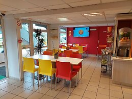 Premiere Classe Saintes