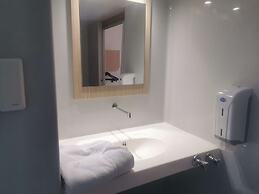 Hôtel Première Classe Toulouse Nord - Sesquières