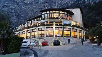 La Limonaia Hotel & Residence