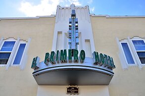 El Primero Hotel