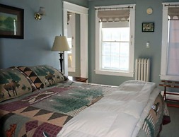 Wildcat Inn & Tavern
