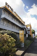 PREMIERE CLASSE CLERMONT FERRAND SUD - Aubière