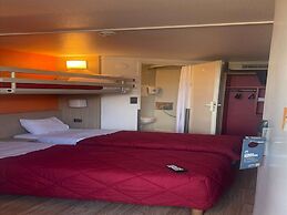 Premiere Classe Montpellier Ouest - Saint Jean de Védas