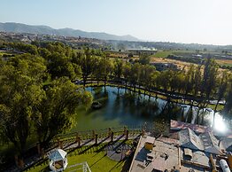 BTH Hotel Arequipa Lake