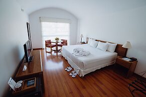 BTH Hotel Arequipa Lake