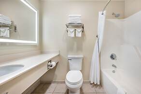 Quality Inn & Suites Rockport - Owensboro North (GOLD AWARD WINNER)