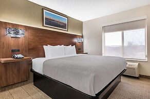 Quality Inn & Suites Rockport - Owensboro North (GOLD AWARD WINNER)