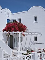 Loizos Stylish Residences