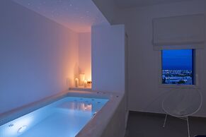 Loizos Stylish Residences