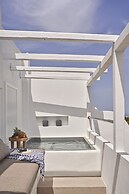 Loizos Stylish Residences