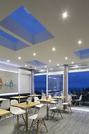 Loizos Stylish Residences