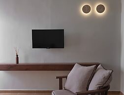 Loizos Stylish Residences