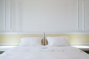 Loizos Stylish Residences