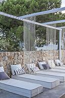 Loizos Stylish Residences