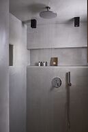 Loizos Stylish Residences