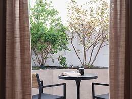 Loizos Stylish Residences