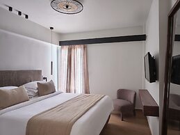 Loizos Stylish Residences