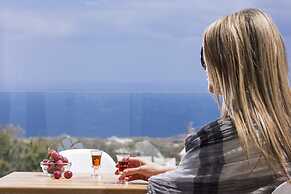 Loizos Stylish Residences