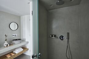 Loizos Stylish Residences