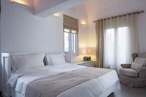 Loizos Stylish Residences