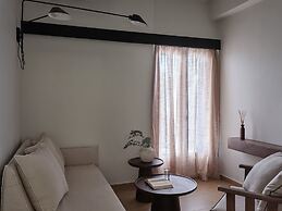 Loizos Stylish Residences