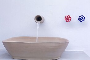 Loizos Stylish Residences