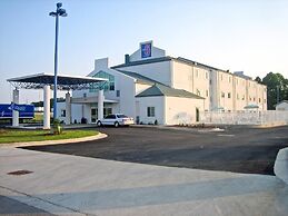 Motel 6 Montgomery, AL - Airport