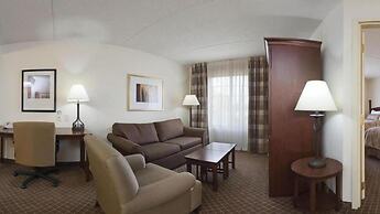Staybridge Suites Indianapolis-Airport by IHG