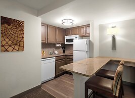 Staybridge Suites Indianapolis-Airport by IHG