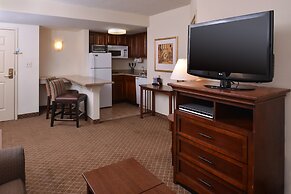 Staybridge Suites Indianapolis-Airport by IHG