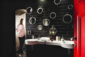 Hôtel des Académies et des Arts