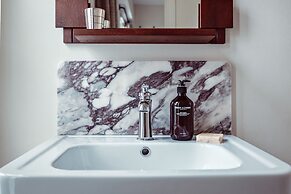 Hôtel des Académies et des Arts