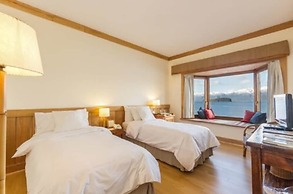 Correntoso Lake & River Hotel