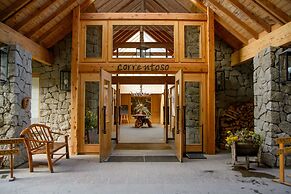 Correntoso Lake & River Hotel