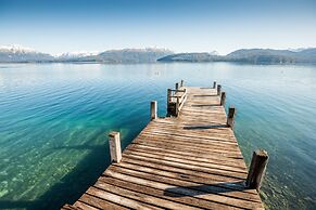 Correntoso Lake & River Hotel