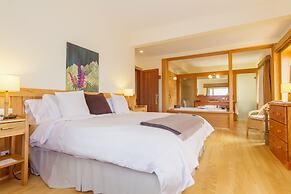 Correntoso Lake & River Hotel