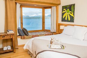 Correntoso Lake & River Hotel