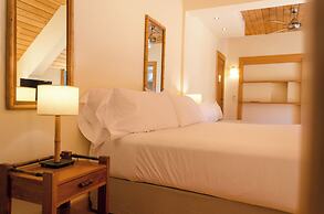 Correntoso Lake & River Hotel