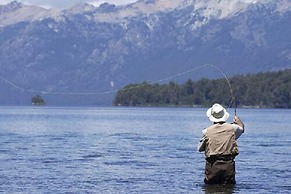 Correntoso Lake & River Hotel