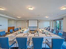Mövenpick Hotel & Resort Al Bida'a Kuwait