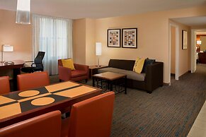 Residence Inn by Marriott Toronto Downtown / Entertainment District