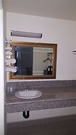 Best Economy Inn n Suites