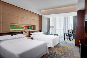Sheraton Grand Shanghai Pudong Hotel & Residences