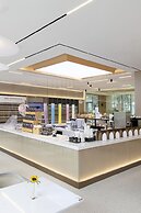 Sheraton Grand Shanghai Pudong Hotel & Residences