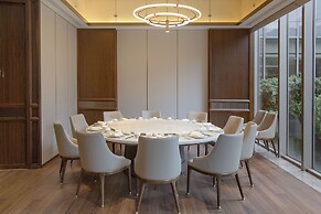 Sheraton Grand Shanghai Pudong Hotel & Residences