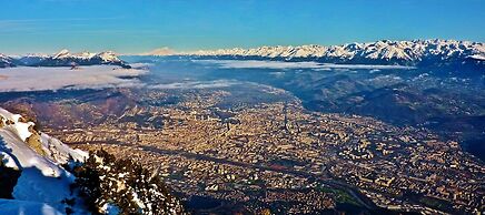 Hôtel Premiere Classe Grenoble Sud - Gières Université